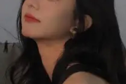 全职做小红书博主能轻松月薪过万吗？