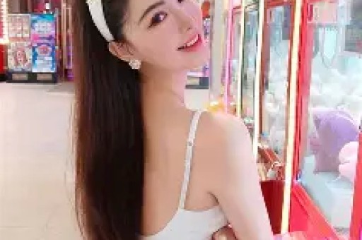 大湾区晚会引发争议！徐小凤疑似假唱曾是经典歌曲天后！