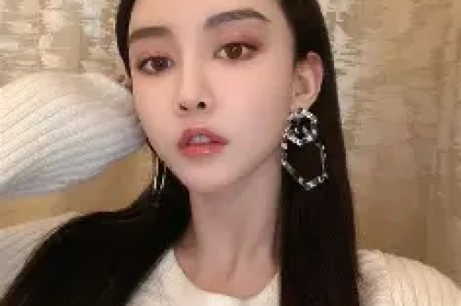 小马云官宣恋情晒甜蜜合照大秀恩爱
