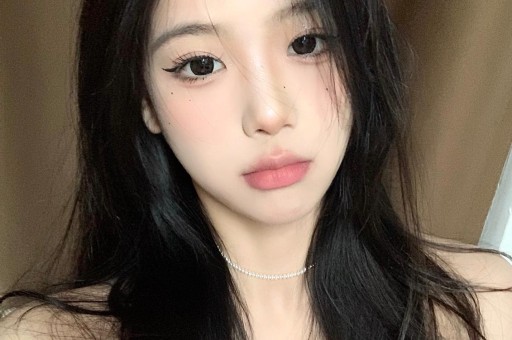 网红小马云成年即曝恋情绯闻女友直播间否认剧本炒作